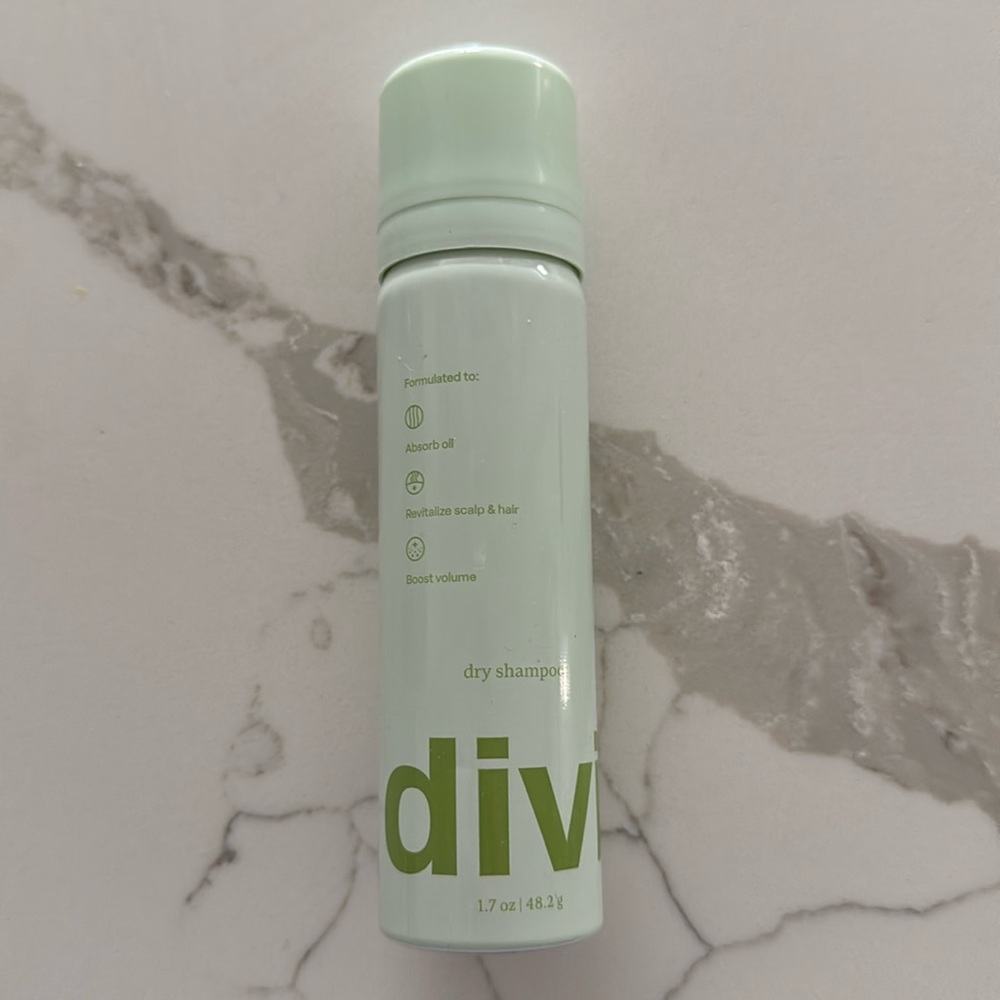 🌸5/$25🌸 Divi dry shampoo
